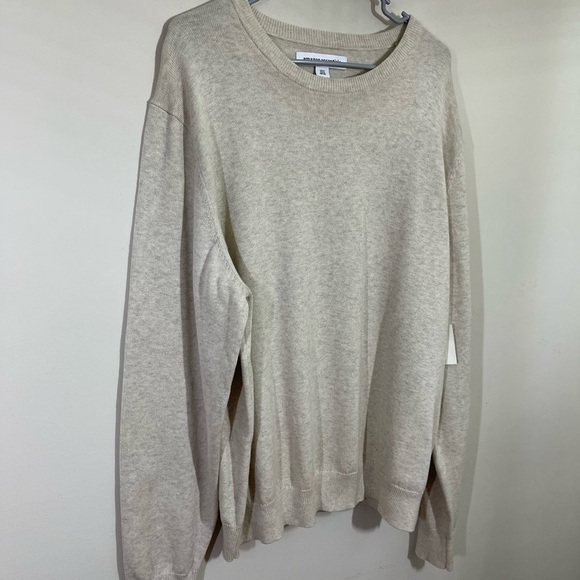N.W.T. Amazon Essentials sz XL sweater crew neck in a cream color - Picture 1 of 14